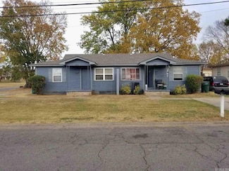 820 Pine St, Conway, AR 72032