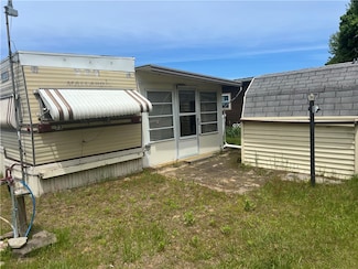 7945 Lake Rd Unit 73, Sodus Point, NY 14555