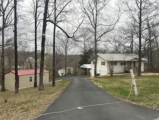 204 Wayne 521, Wappapello, MO 63966