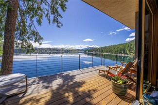 13561 S Lakeshore Rd, Chelan, WA 98816
