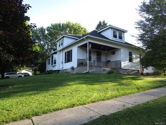 109 Prospect Ave, Springville, NY 14141