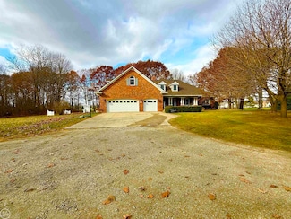 5992 Parkridge Dr, East China, MI 48054