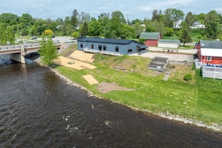 226 Baldwin St, Big Rapids, MI 49307