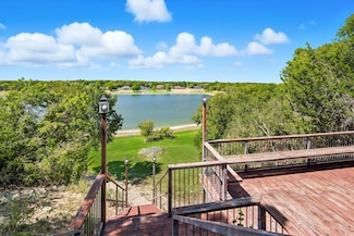 143 Lakeview Dr, Aledo, TX 76008