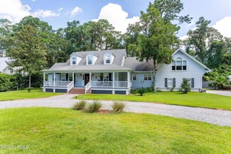 209 Anchorage Dr, Beaufort, SC 29907