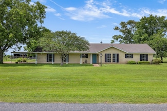 17132 County Road 268, East Bernard, TX 77435