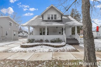 218 E Elm St, Fremont, MI 49412