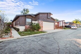 27512 Onyx Ln, Castaic, CA 91384