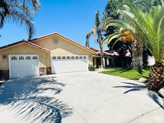 3614 White Sands Dr, Bakersfield, CA 93313