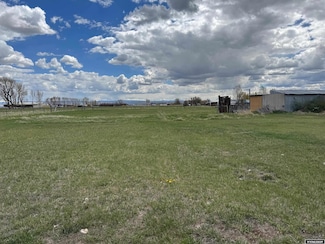 1711 B Ave, Urie, WY 82937