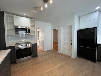 12 Glendale Ave Unit 1, Somerville, MA 02144