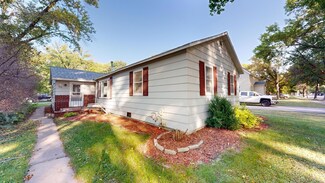 1416 7th St SW, Willmar, MN 56201