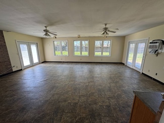 541 Walnut St, Maitland, MO 64466