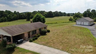 3266 Eckard Creek Cir, Connelly Springs, NC 28612