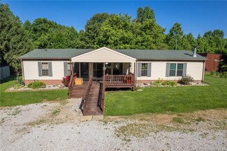 8526 E Tiger Ln, Lexington, IN 47138