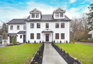 111 Cedar St, Lexington, MA 02421