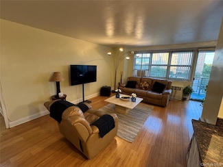 820 Boynton Ave Unit 6K, Bronx, NY 10473