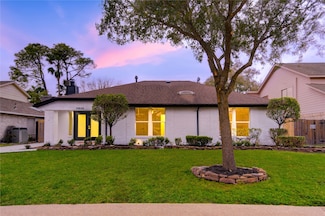 11530 Wickersham Ln, Houston, TX 77077