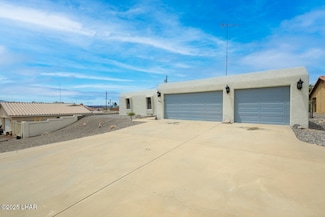 905 Paso Dr, Lake Havasu City, AZ 86406