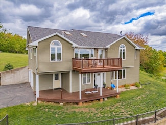 W1254 Proverbs Pass, Albany, WI 53502