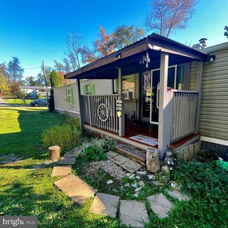 10512 Cowden Ave NW, Cumberland, MD 21502