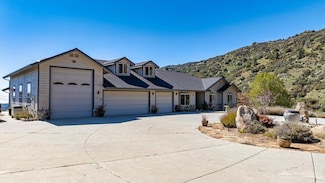 24051 Jacaranda Dr, Tehachapi, CA 93561