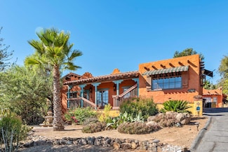 8873 Golf Dr, Spring Valley, CA 91977