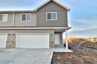 6746 67th Ave S, Horace, ND 58047