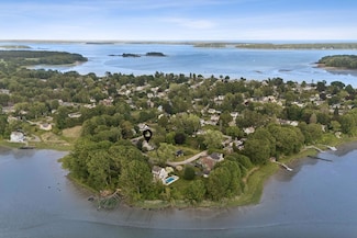 6 Tidewater Cove, Falmouth, ME 04105