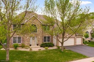 9208 Carriage Hill Rd, Savage, MN 55378