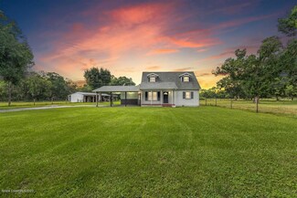 1285 Hall Rd, Malabar, FL 32950