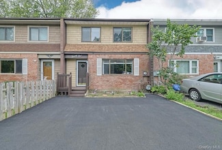 21 N Aspen Rd, Middletown, NY 10940