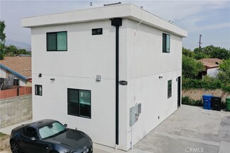 13318 Corcoran St, San Fernando, CA 91340