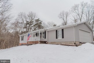 1254 Apple Orchard Cir, Berkeley Springs, WV 25411