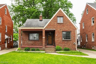 17001 Laverne Ave, Cleveland, OH 44135