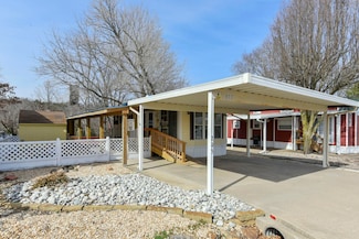 205 Sunshine Cir, Branson, MO 65616