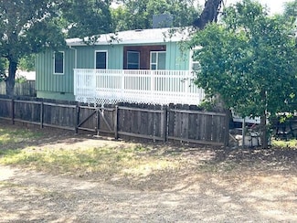1605 Mesa St, Redding, CA 96001