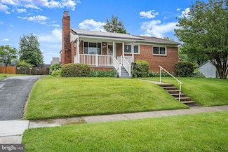 4616 Harlan St, Rockville, MD 20853