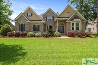 454 Chastain Cir, Richmond Hill, GA 31324