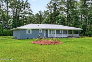 5891 Simmons Rd NW, Ash, NC 28420