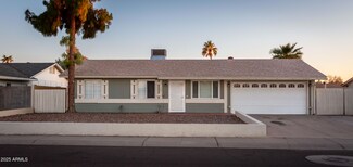 1001 W Montoya Ln, Phoenix, AZ 85027