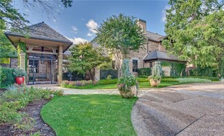 1404 Camden Way, Nichols Hills, OK 73116