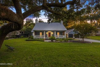 176 Spanish Point Dr, Beaufort, SC 29902