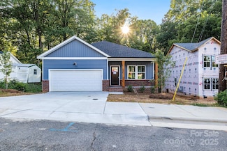 354 Moore Ave, Mooresville, NC 28115