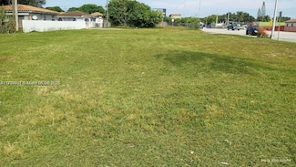 1477 NW 79th St, Miami, FL 33147