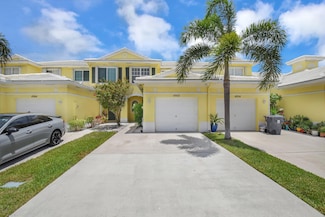 4960 Southard St, Lake Worth, FL 33463