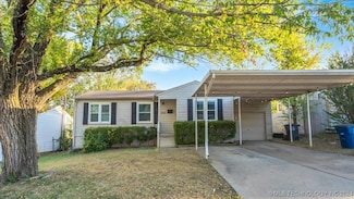 6944 E 7th St, Tulsa, OK 74112
