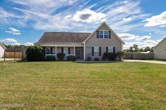 406 Dylan Ct, Beulaville, NC 28518