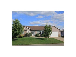 116 B Ave, Atkins, IA 52206