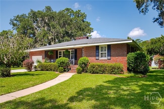 8307 Meadowbrook Rd, Savannah, GA 31406